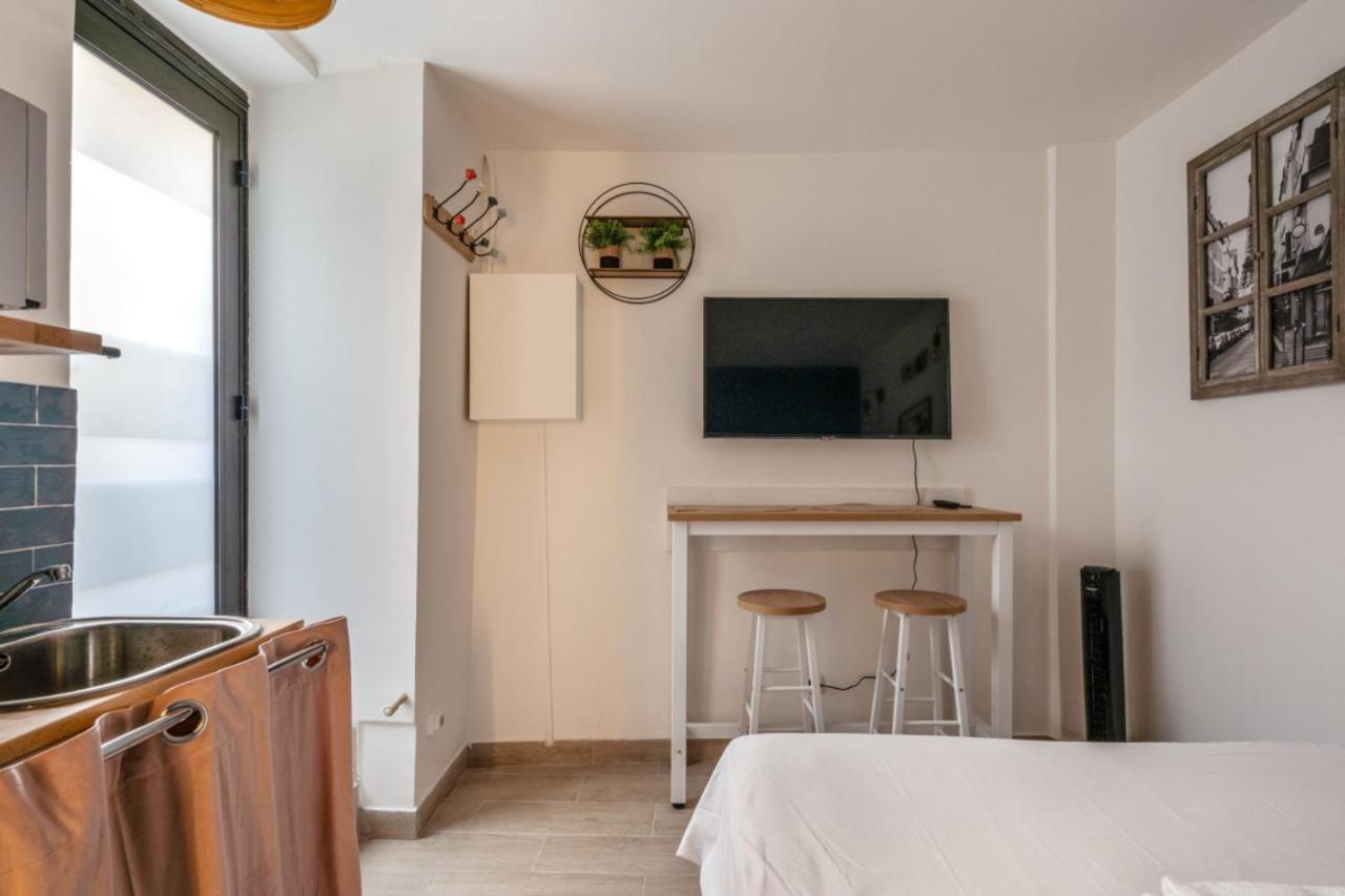 Studio In The Marais District - Paris - Welkeys Apartman Kültér fotó